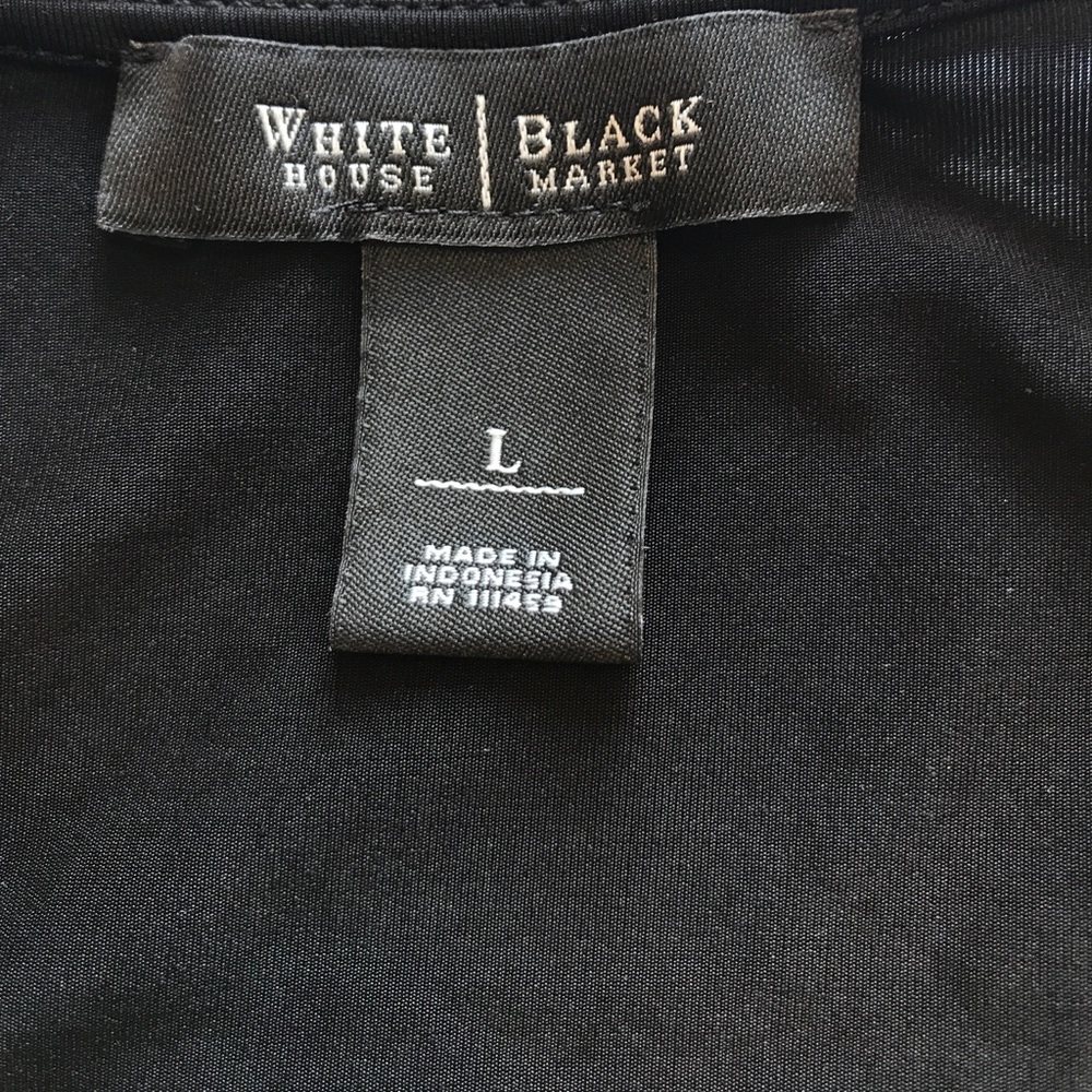 WHBM Top Detailed Shoulder - Picture 6 of 8